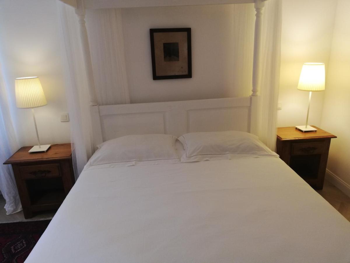 Les 3 Platanes Bed & Breakfast Conilhac-Corbieres Bagian luar foto